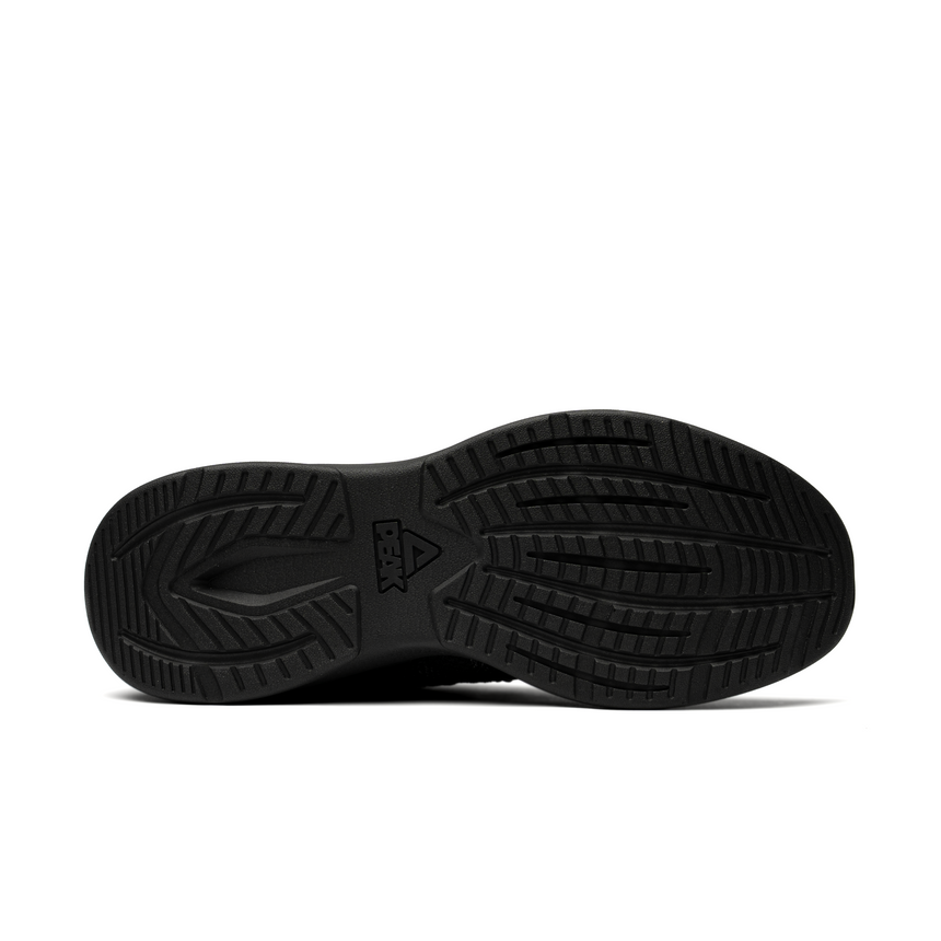 Sneakers Peak pour homme en noir intégral, design minimaliste et moderne, avec tige en maille respirante et semelle légère pour le running et un usage quotidien