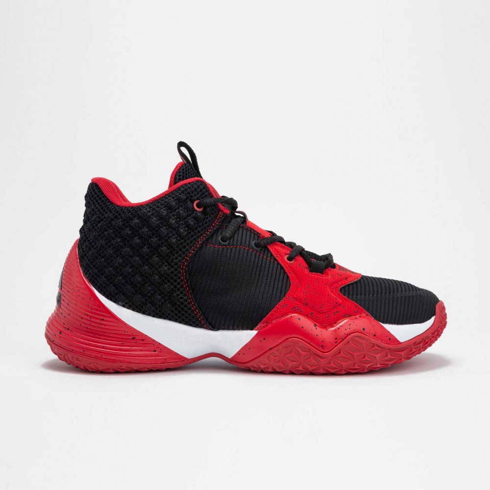 Chaussure street ball...