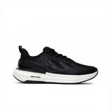 Sneakers Peak Taichi pour homme, coloris noir avec semelle blanche, alliant technologie Taichi, confort supérieur et design moderne. Chaussure idéale pour la course et le quotidien.